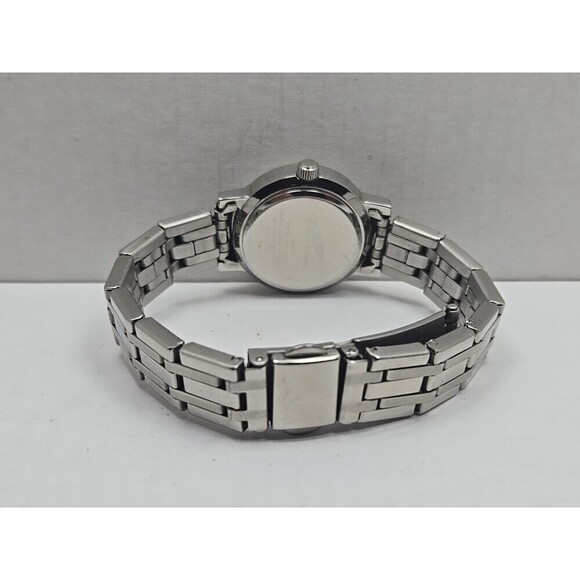 Sun Time Iowa Hawkeyes Stainless Steel Date Quartz Watch New Battery 3ATM Sports - Picture 7 of 10